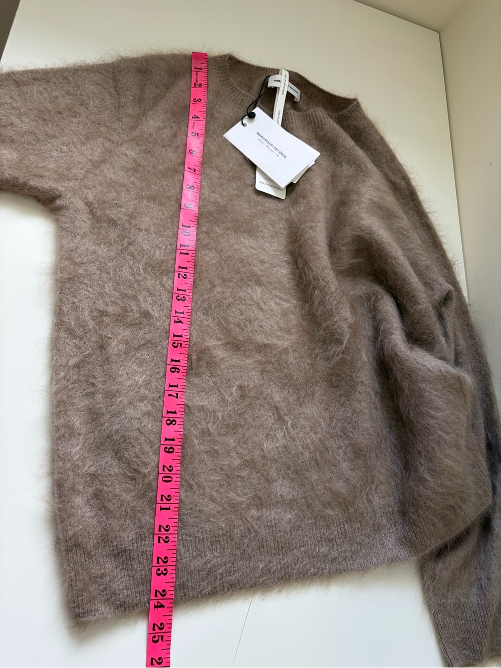 NWT MINEAMALIST ART IDEAS 100% Cashmere Taupe Fuzzy Crewneck Sweater Size M - Picture 10 of 10